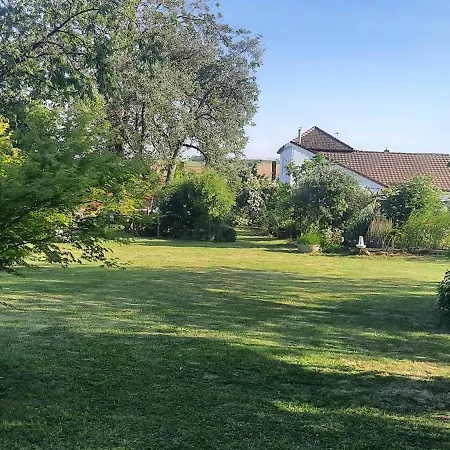 Maison Accueillante Avec Jacuzzi Prive A 3*