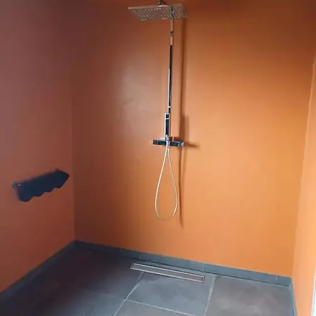 Maison Accueillante Avec Jacuzzi Prive A Hotel Uhlwiller