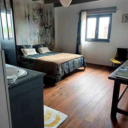 Maison Accueillante Avec Jacuzzi Prive A
